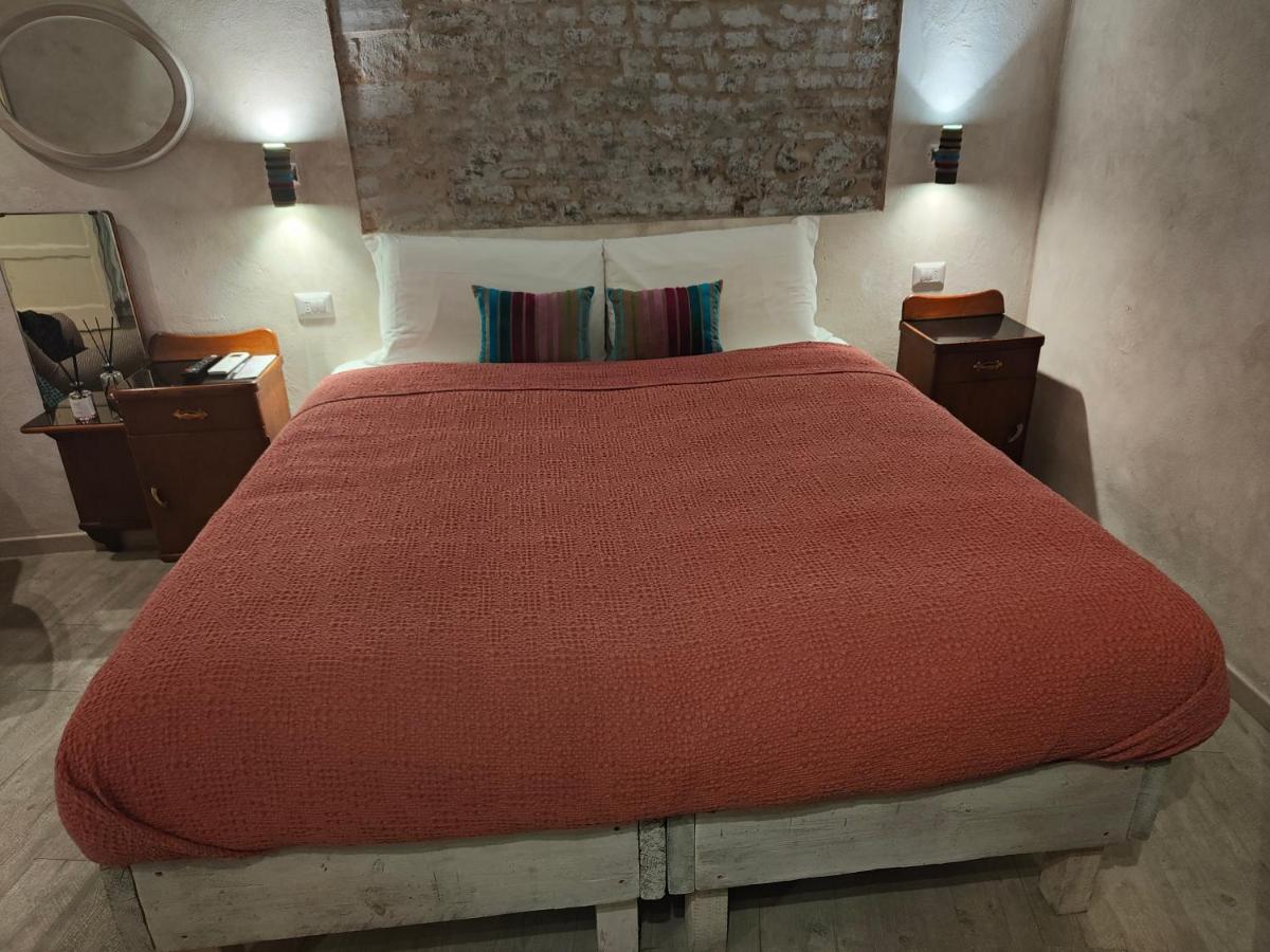 Hotel Il Pozzo Di Santa Zita à Lucques Extérieur photo
